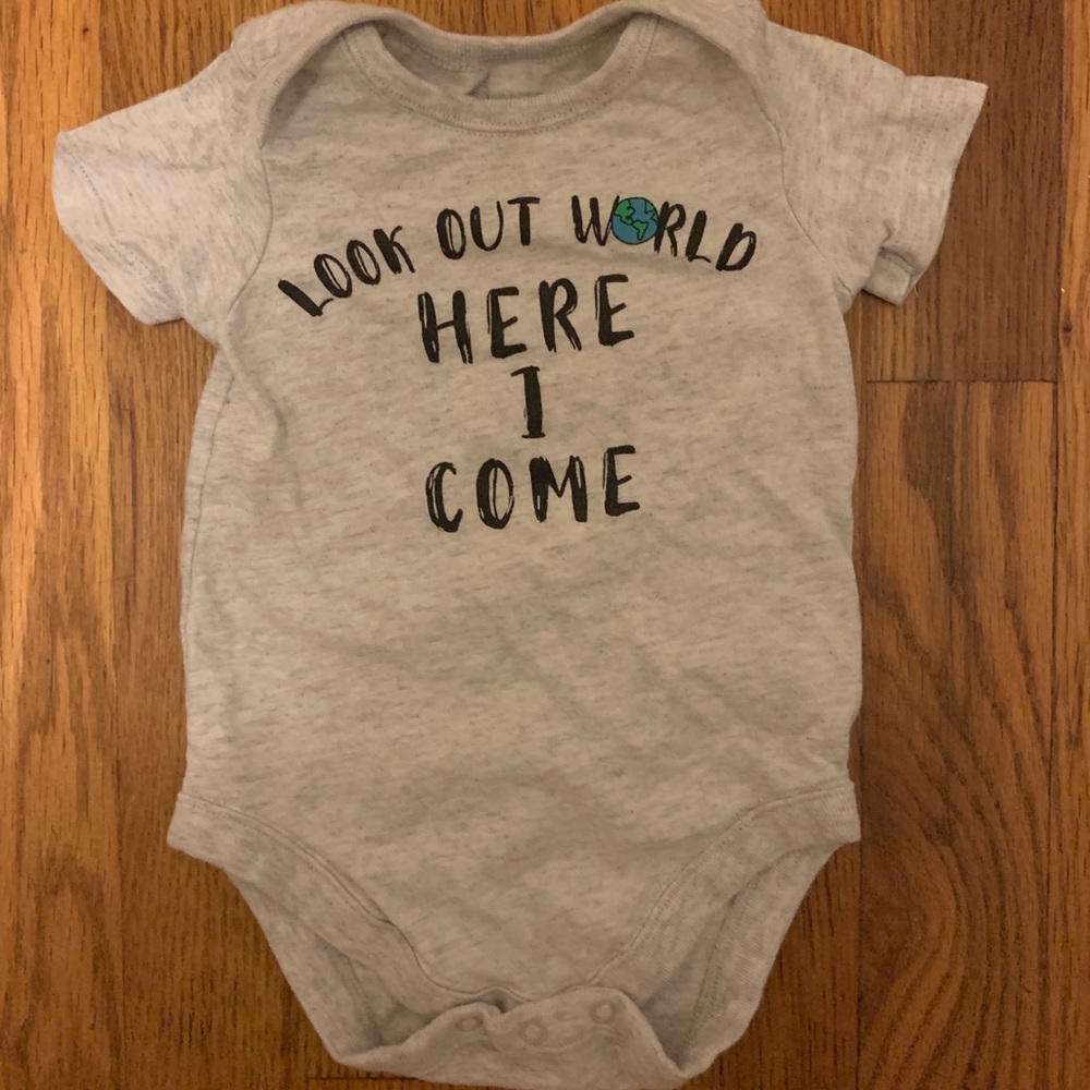 “Look Out World Here I Come” onesie. 0-3 months